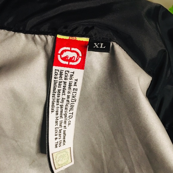Men’s Ecko Unlimited windbreaker. Cool graphics 🖤 - Picture 5 of 7